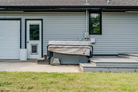 1328 18th Avenue S Moorhead MN 56560