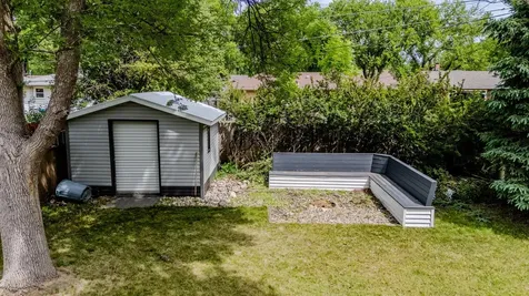1328 18th Avenue S Moorhead MN 56560