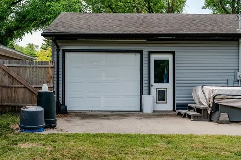 1328 18th Avenue S Moorhead MN 56560