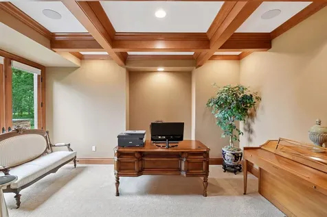 1910 Shoreline Drive Wayzata MN 55391
