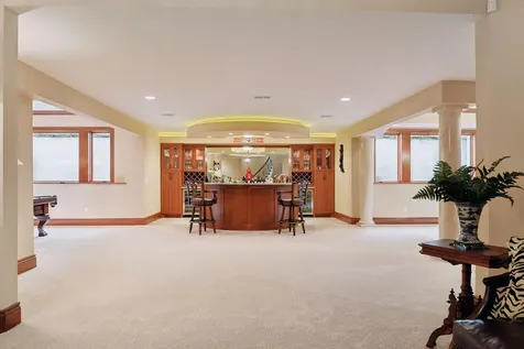 1910 Shoreline Drive Wayzata MN 55391