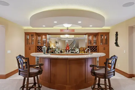 1910 Shoreline Drive Wayzata MN 55391