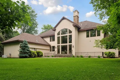 1910 Shoreline Drive Wayzata MN 55391