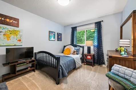 12920 Huntington Court Savage MN 55378