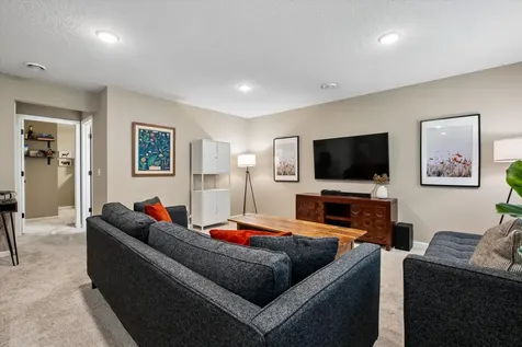 12920 Huntington Court Savage MN 55378