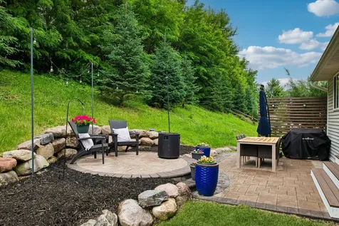 12920 Huntington Court Savage MN 55378