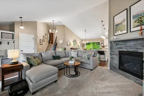 12920 Huntington Court Savage MN 55378