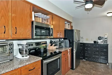 612 7th Avenue SW Faribault MN 55021