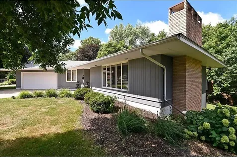 612 7th Avenue SW Faribault MN 55021