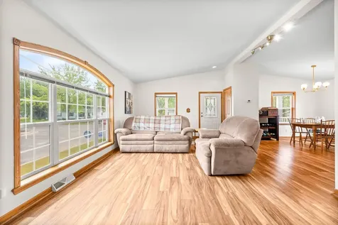 1845 83rd Street W Inver Grove Heights MN 55077