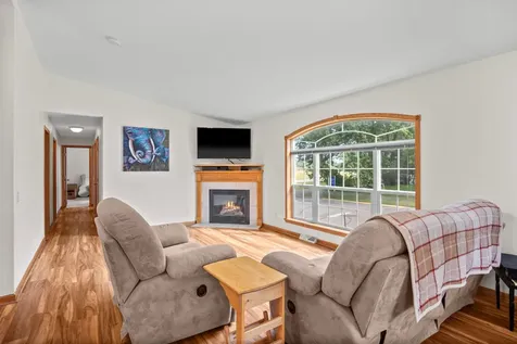 1845 83rd Street W Inver Grove Heights MN 55077