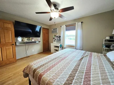 1648 8 1/2 Street SE Rochester MN 55904