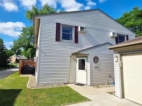 1648 8 1/2 Street SE Rochester MN 55904