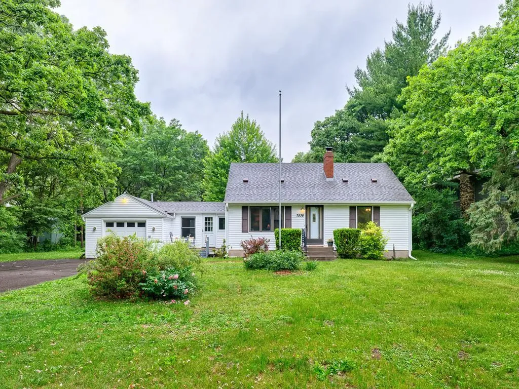 7538 Spring Lake Road Mounds View MN 55112