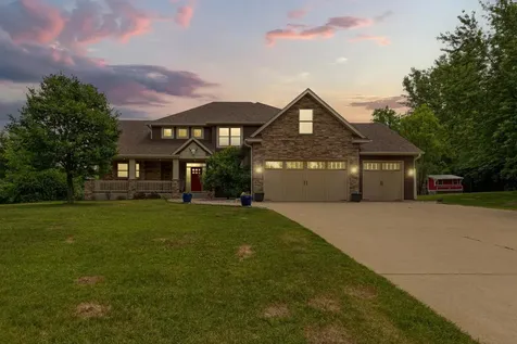 11205 Circle Lake Lane Faribault MN 55021