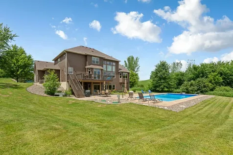 11205 Circle Lake Lane Faribault MN 55021