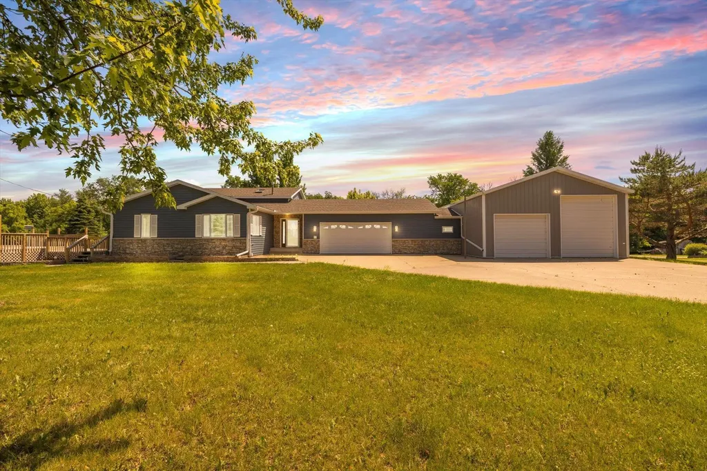 9260 Highway 95 NE Foley MN 56329
