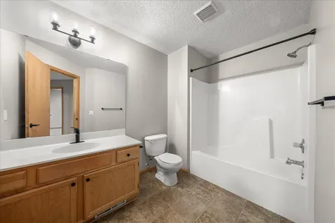 4856 Helena Lane N Oakdale MN 55128