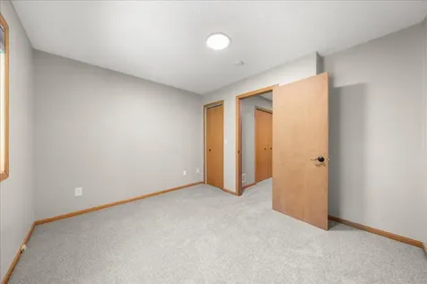 4856 Helena Lane N Oakdale MN 55128
