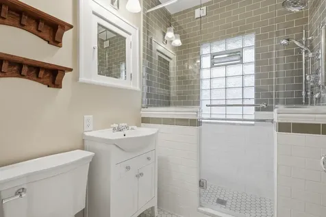 4136 Grand Avenue S Minneapolis MN 55409