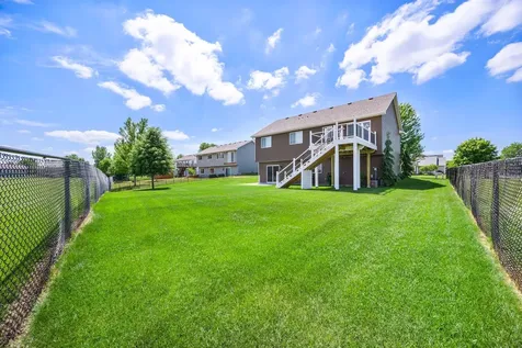 10 8th Avenue SE Isanti MN 55040
