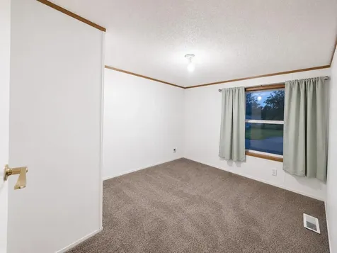 305 Mozart Avenue E Mankato MN 56001
