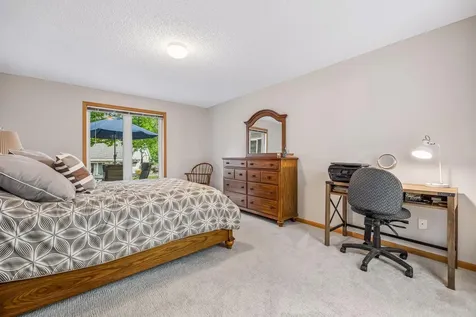6517 Brook Lane Savage MN 55378