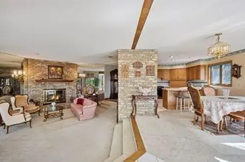 5202 Pierce Street NE Fridley MN 55421