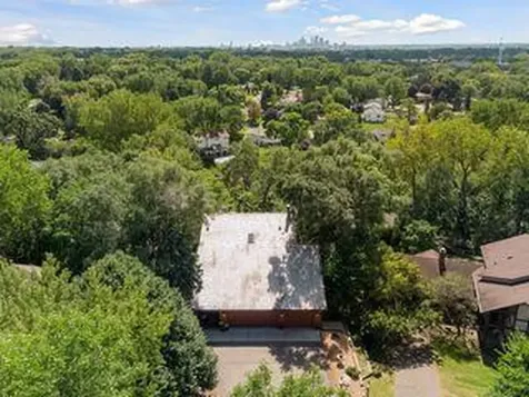 5202 Pierce Street NE Fridley MN 55421