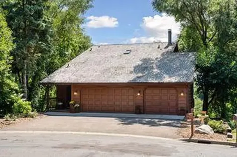 5202 Pierce Street NE Fridley MN 55421