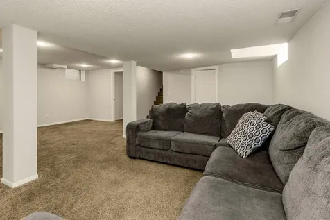 1194 Farrington Street Saint Paul MN 55117