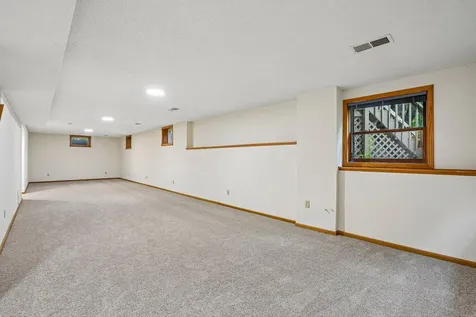 7483 Hydram Avenue S Cottage Grove MN 55016