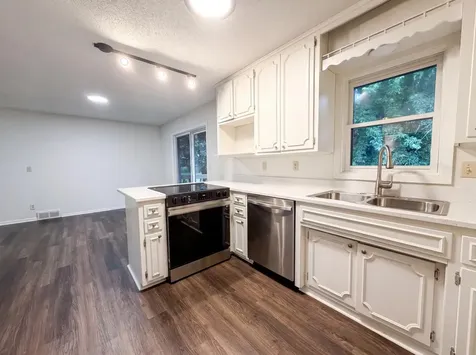 7483 Hydram Avenue S Cottage Grove MN 55016