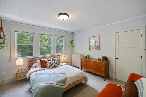 1068 Pleasant Avenue Saint Paul MN 55102