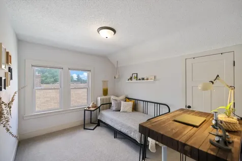1068 Pleasant Avenue Saint Paul MN 55102