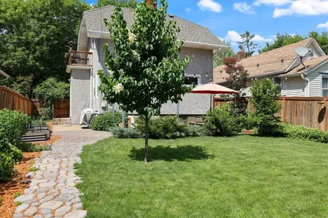 1068 Pleasant Avenue Saint Paul MN 55102
