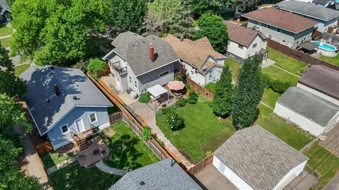1068 Pleasant Avenue Saint Paul MN 55102