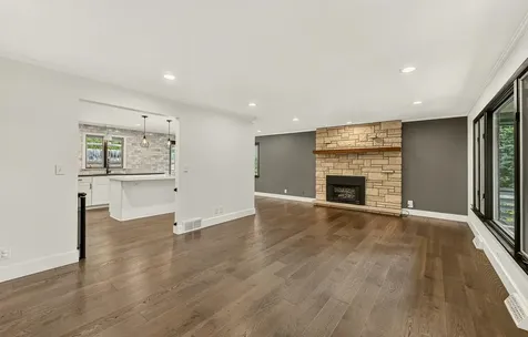 1019 11th Street SW Rochester MN 55902