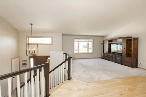 2715 33rd Street S Fargo ND 58103