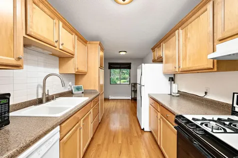 4101 Parklawn Avenue Edina MN 55435