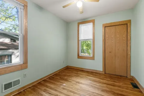 1815 Clinton Avenue Minneapolis MN 55404