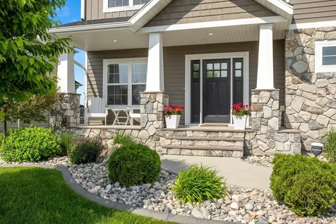 2508 Mcleod Drive E West Fargo ND 58078