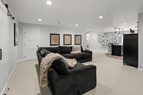2508 Mcleod Drive E West Fargo ND 58078