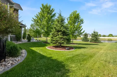 2508 Mcleod Drive E West Fargo ND 58078