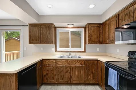 5615 Albert Street Shoreview MN 55126