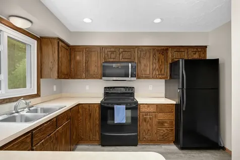 5615 Albert Street Shoreview MN 55126