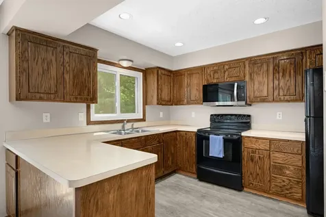 5615 Albert Street Shoreview MN 55126