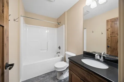 13538 Guadalcanal Street NE Andover MN 55304