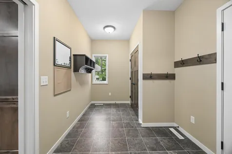 13538 Guadalcanal Street NE Andover MN 55304