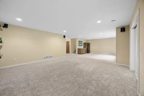 13538 Guadalcanal Street NE Andover MN 55304